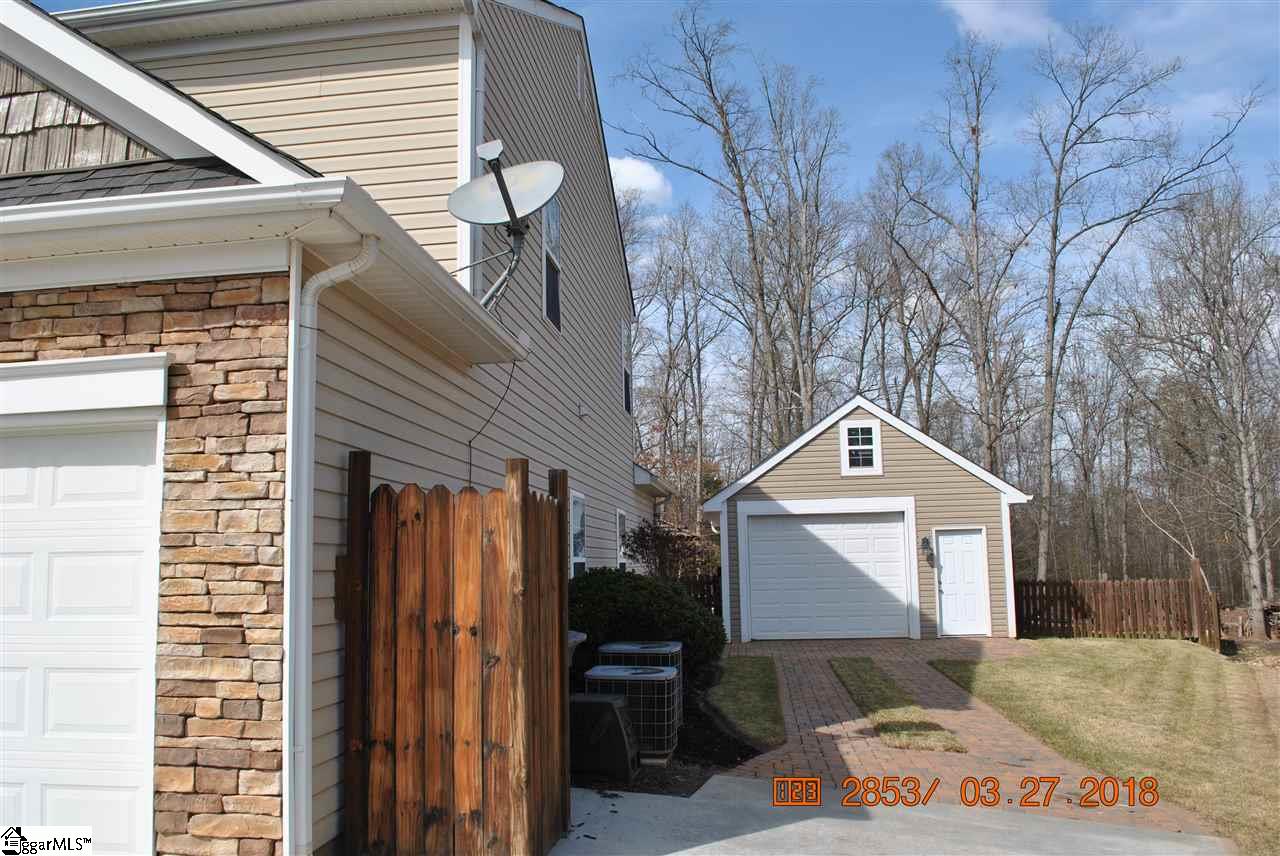 217 Farmbrook Way Simpsonville, SC 29681 - Photo 6 of 36 Gallery Image 6