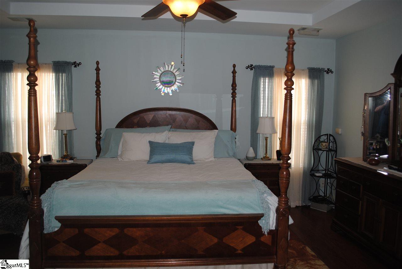 217 Farmbrook Way Simpsonville, SC 29681 - Photo 7 of 36 Gallery Image 7