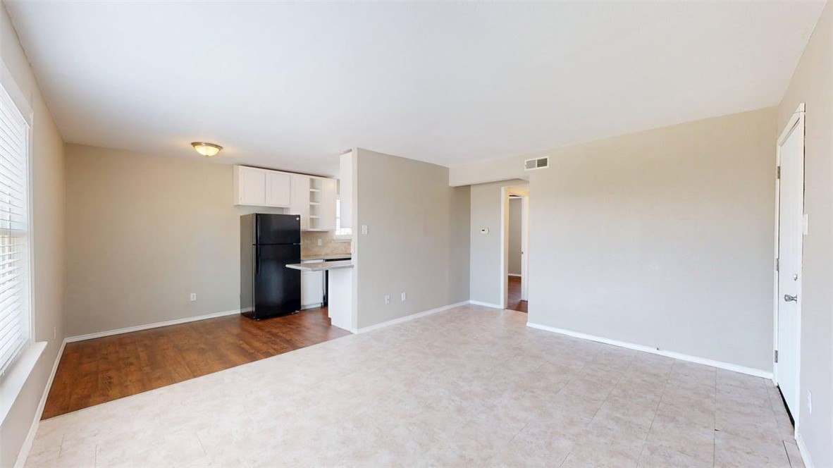 806 Oran Circle, Unit G Bryan, TX 77801 - Photo 4 of 25
