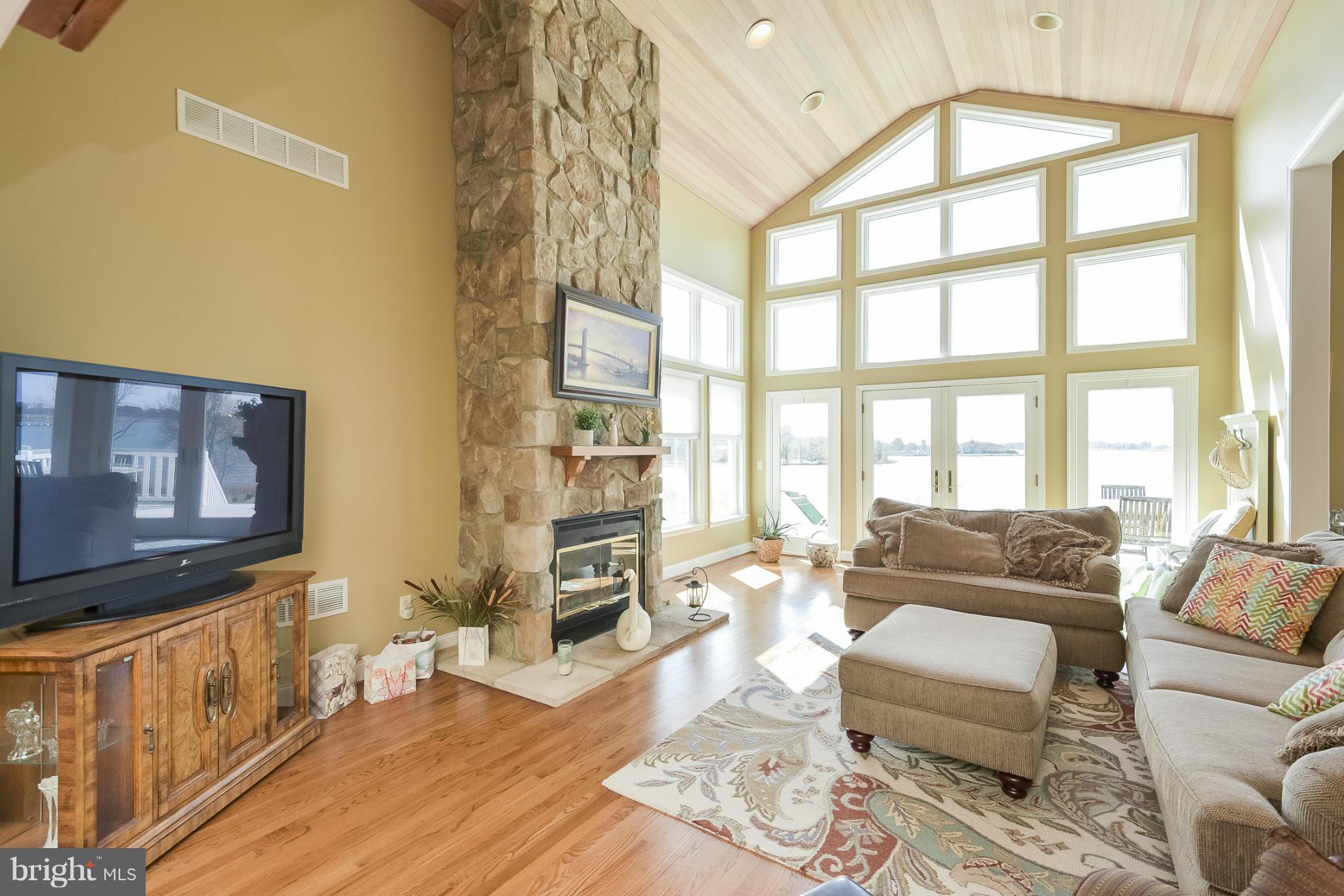 20691 Jamieson Road Rock Hall, MD 21661 - Photo 6 of 30 Family Room