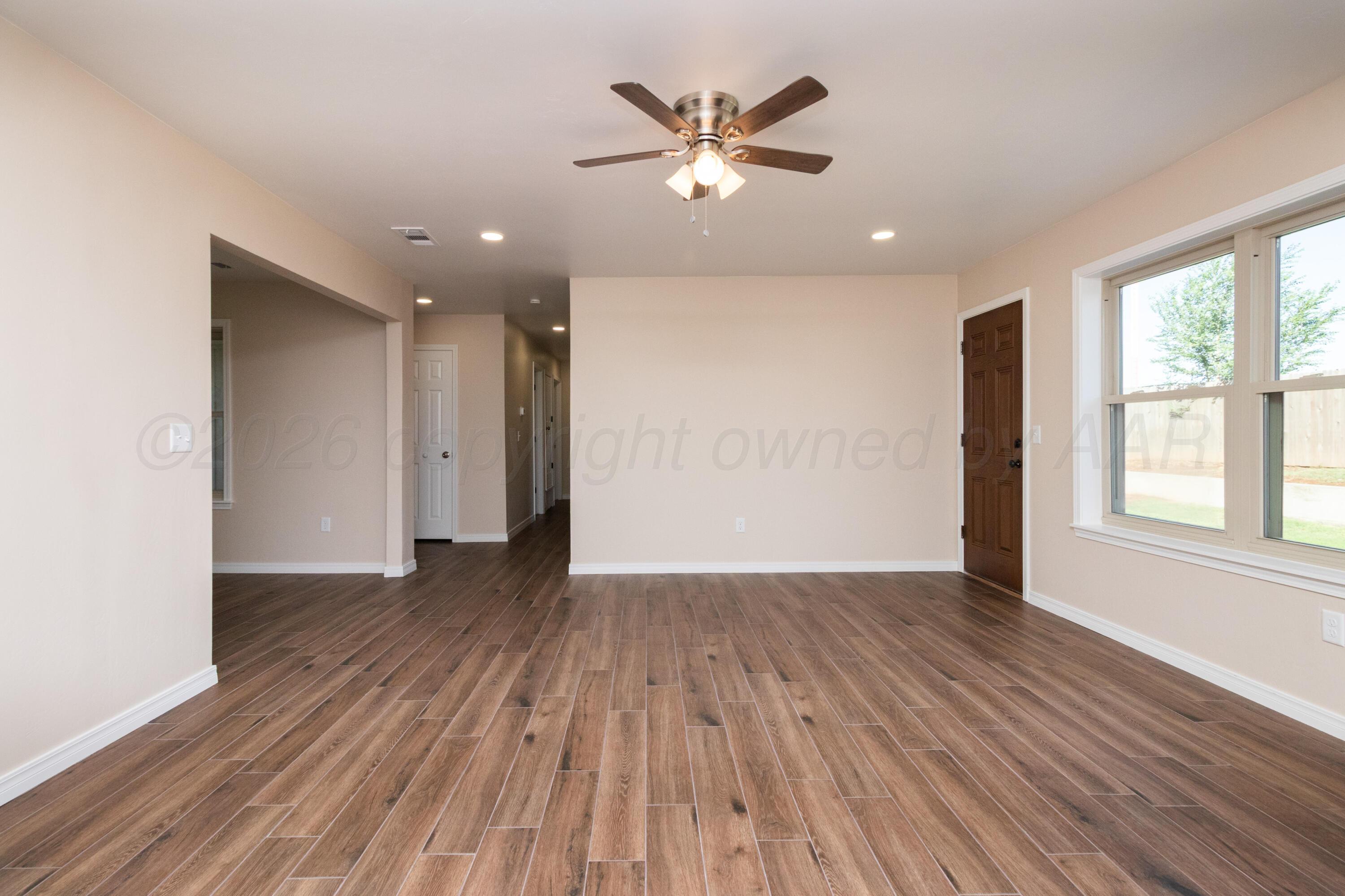 5210 Royce Drive Amarillo, TX 79110 - Photo 13 of 34 08