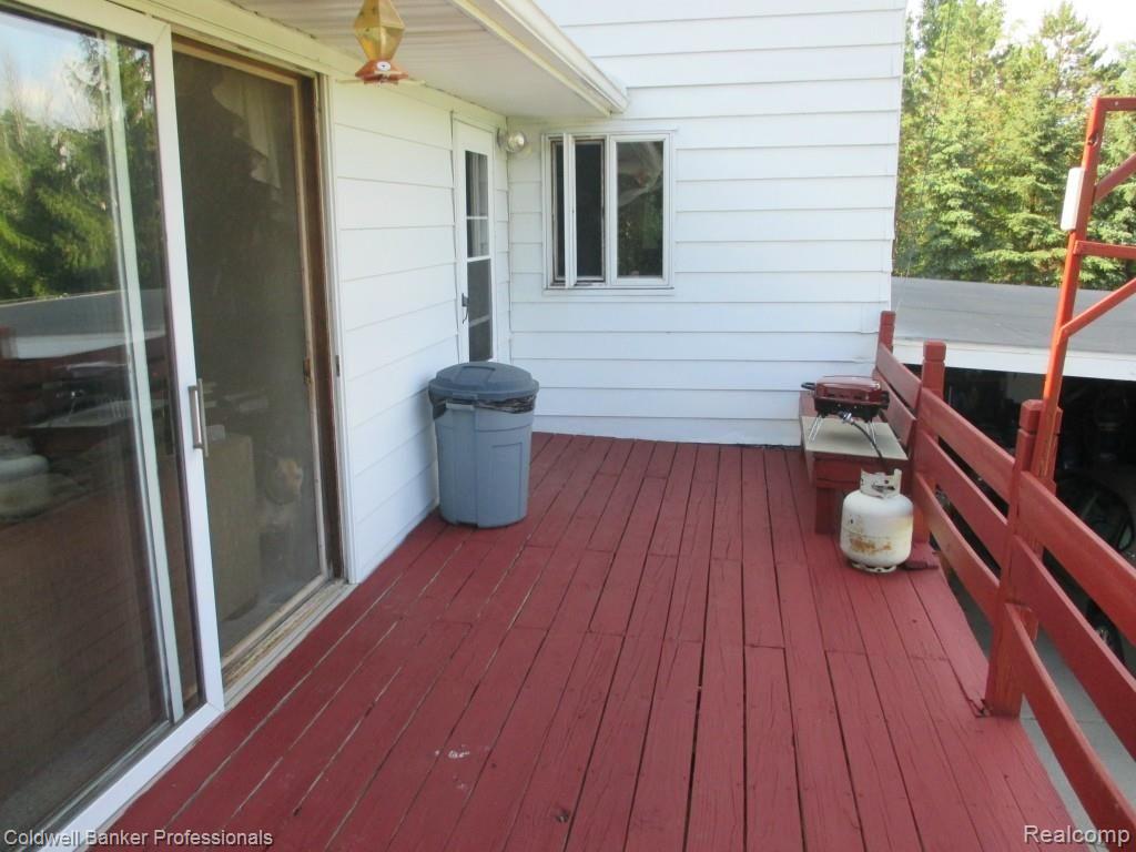 55 Harsen Road Lapeer, MI 48446 - Photo 35 of 62 IMG_0250.jpg