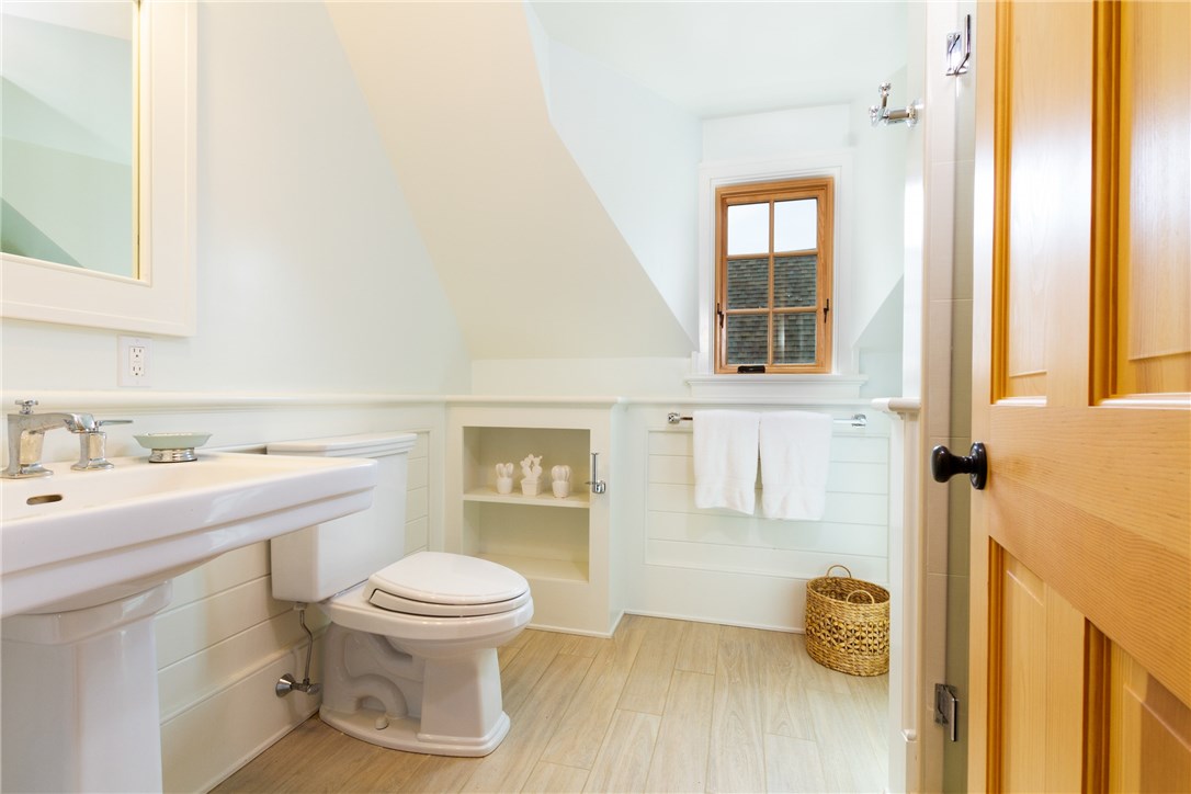 88 Cormorant Road Narragansett, RI 02882 - Photo 31 of 39