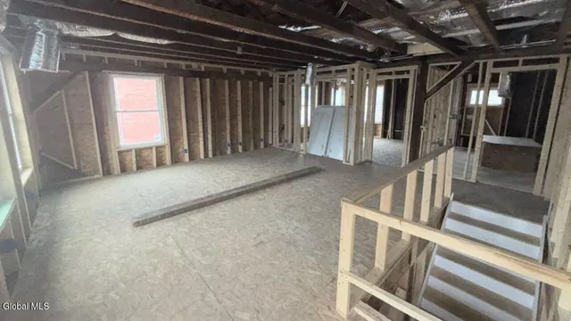 $199,900 | 16 Broad Street, Waterford, NY 12188