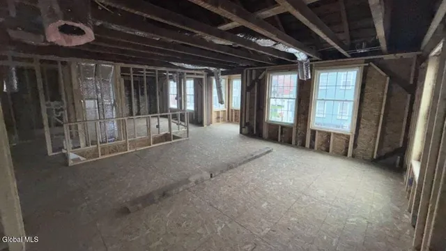 $199,900 | 16 Broad Street, Waterford, NY 12188