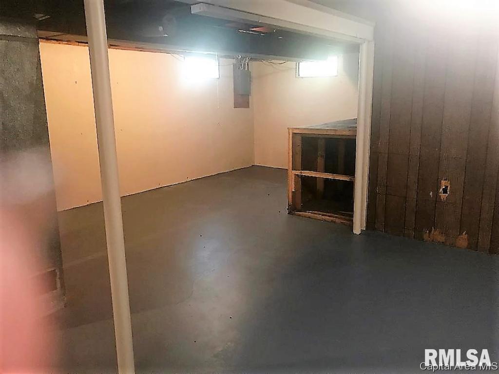 905 South 24th Street Springfield, IL 62703 - Photo 6 of 6