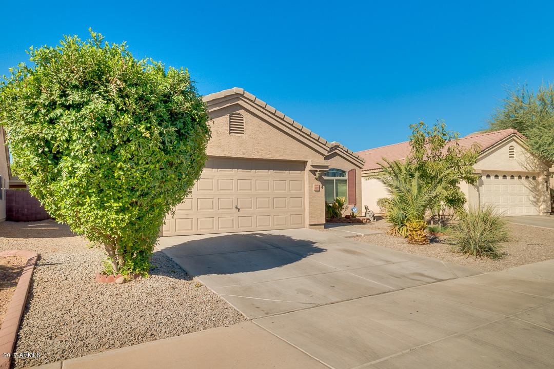 8610 West Riley Road Tolleson, AZ 85353 - Photo 2 of 27 02-Riley