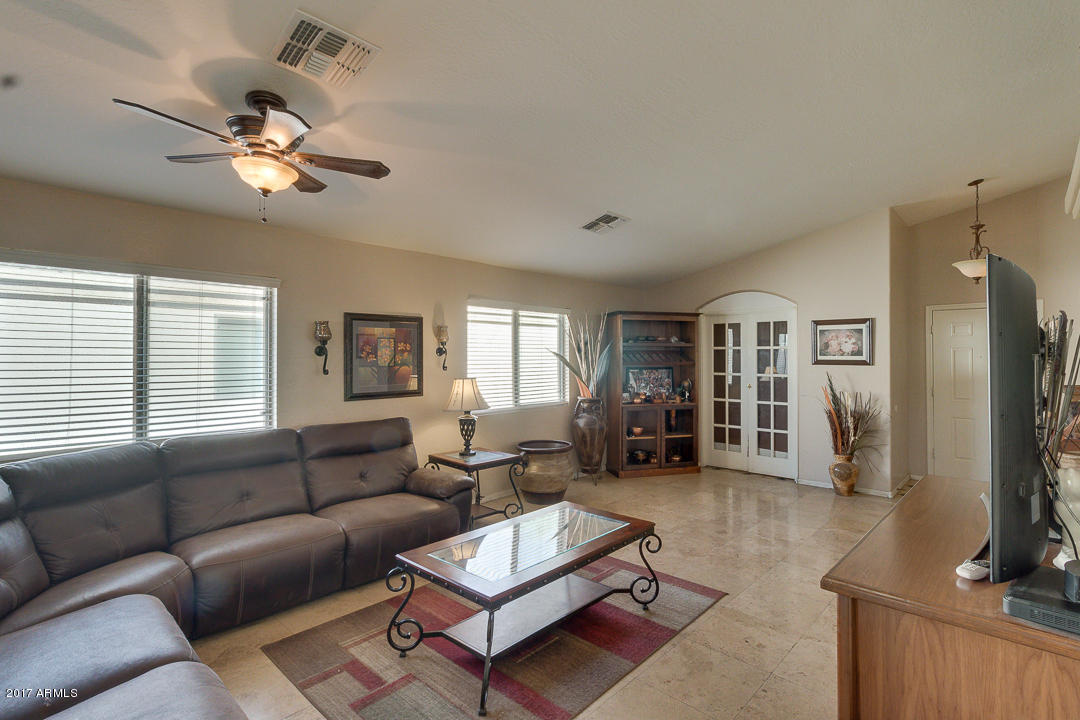 8610 West Riley Road Tolleson, AZ 85353 - Photo 4 of 27 04-Riley