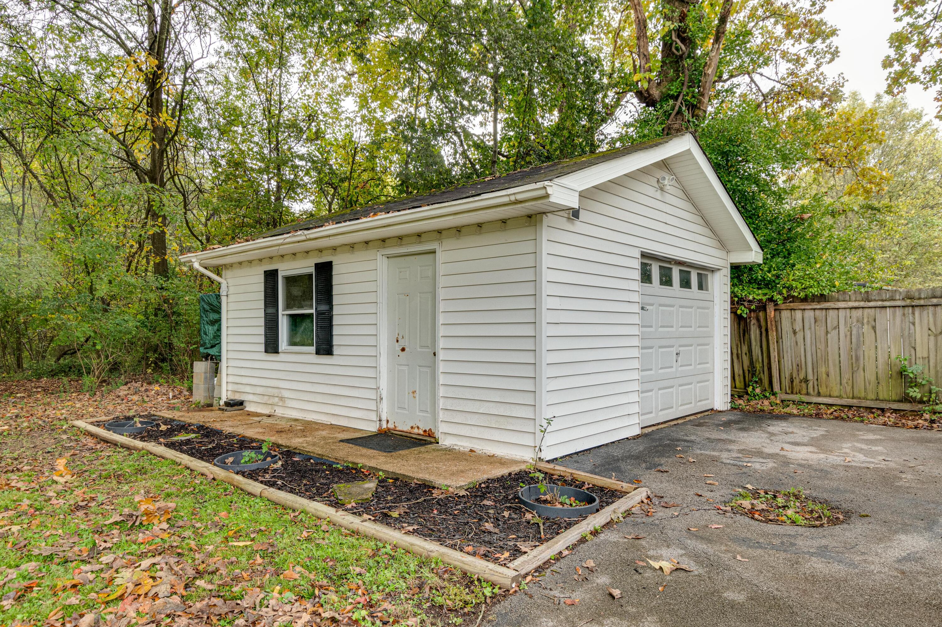 4633 Adams Road Hixson, TN 37343 - Photo 27 of 28 4633 Adams Rd-27