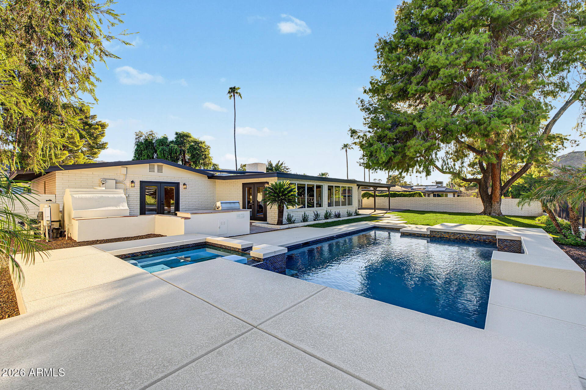 352 West Southern Hills Road Phoenix, AZ 85023 - Photo 73 of 99 90 - Southern Hills