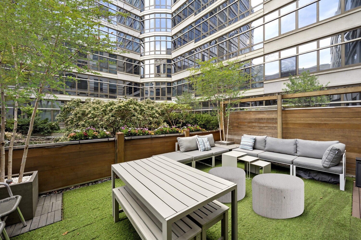 3 Morton Square Manhattan, NY 10014 - Photo 24 of 26 a view of outdoor space yard and patio