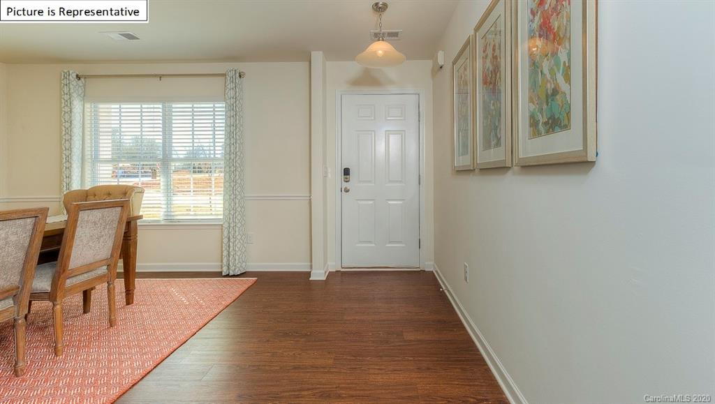 7224 Finnigan Road Charlotte, NC 28215 - Photo 2 of 25 Gallery Image 2