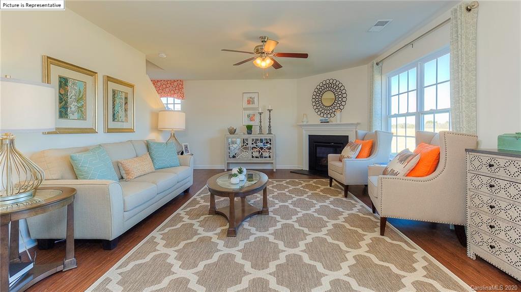 7224 Finnigan Road Charlotte, NC 28215 - Photo 5 of 25 Gallery Image 5