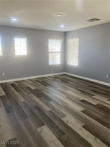 $2,300 | 9541 Vast Valley Avenue, Las Vegas, NV 89148