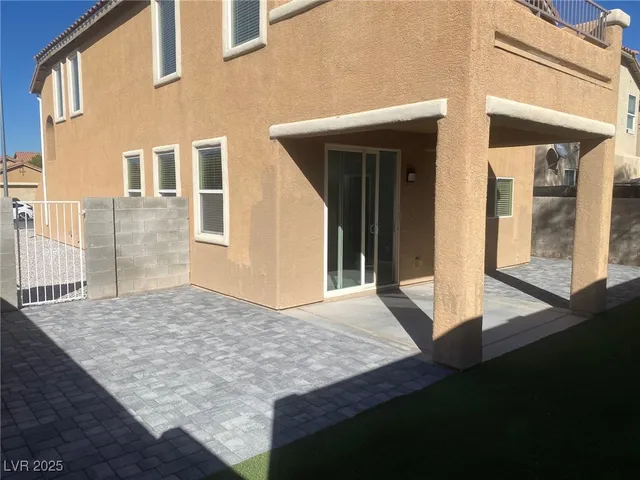 $2,300 | 9541 Vast Valley Avenue, Las Vegas, NV 89148