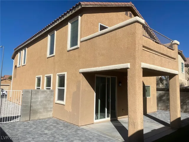 $2,300 | 9541 Vast Valley Avenue, Las Vegas, NV 89148