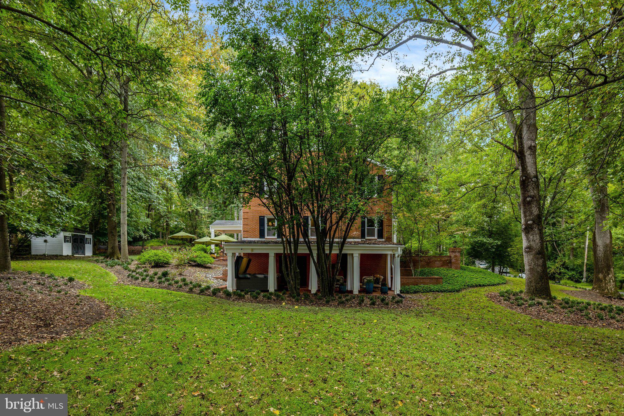 10015 Saddle Road Vienna, VA 22181 - Photo 83 of 95 Gallery Image 83