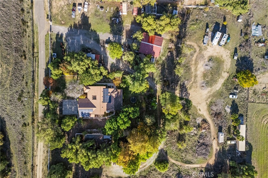 32245 Refa Street Wildomar, CA 92595 - Photo 33 of 35 view of a building