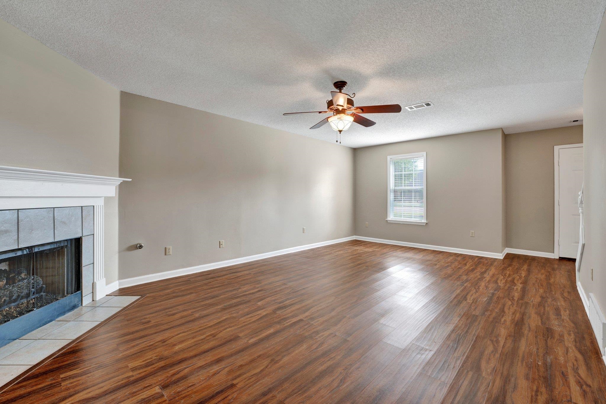 3735 Haynes Road Bartlett, TN 38133 - Photo 5 of 38 Gallery Image 5