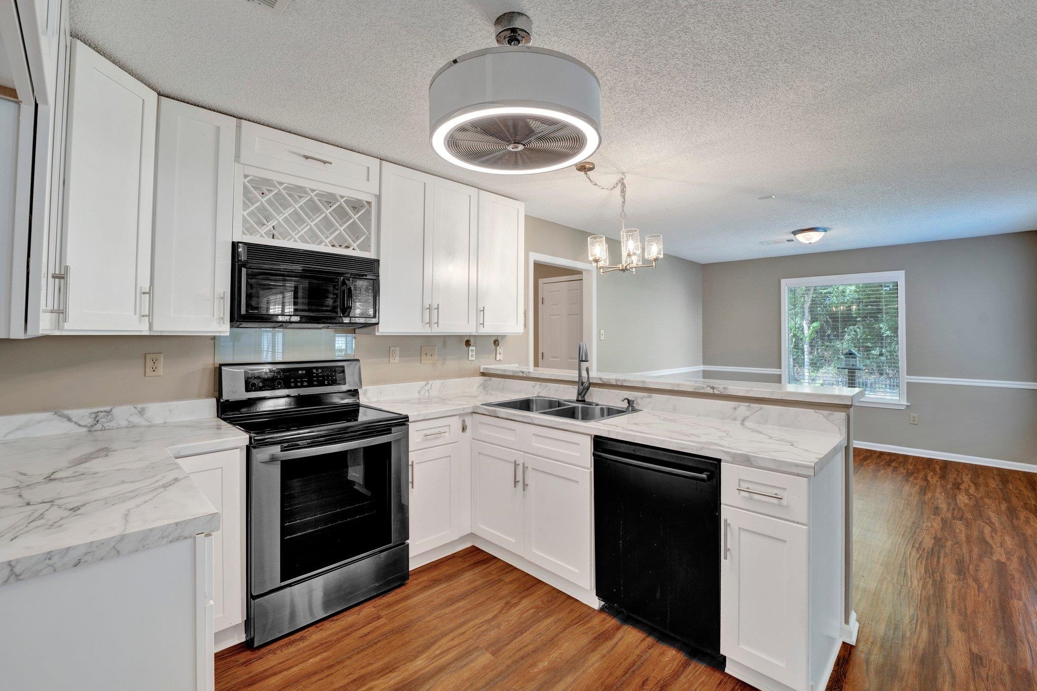 3735 Haynes Road Bartlett, TN 38133 - Photo 9 of 38 Gallery Image 9
