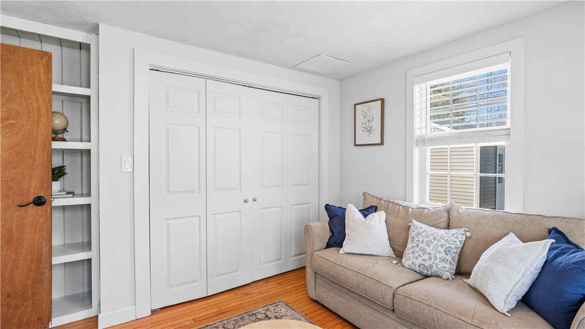 410 Field Hill Road Scituate, RI 02815 - Photo 12 of 38