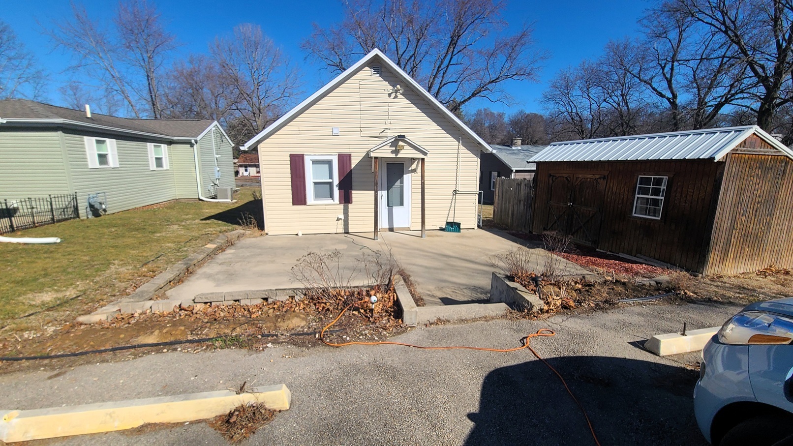 1106 Steinman Street Dixon, IL 61021 - Photo 13 of 14 a front view of a house with a yard