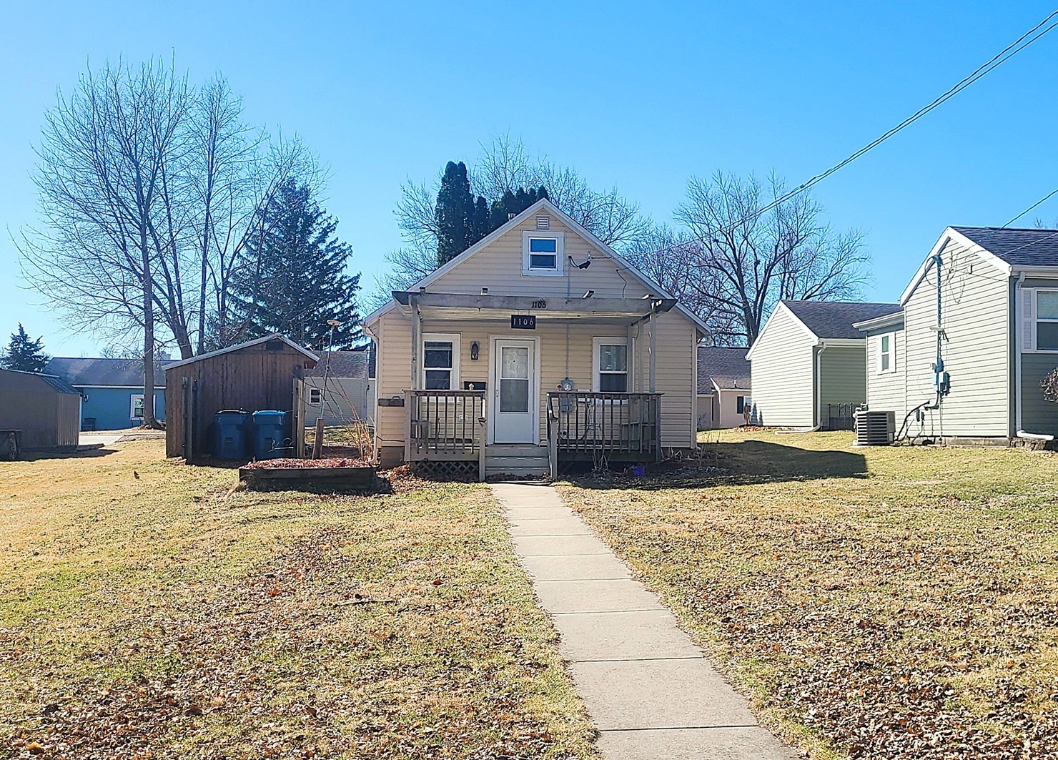 1106 Steinman Street Dixon, IL 61021 - Photo 14 of 14 a front view of a house with a yard