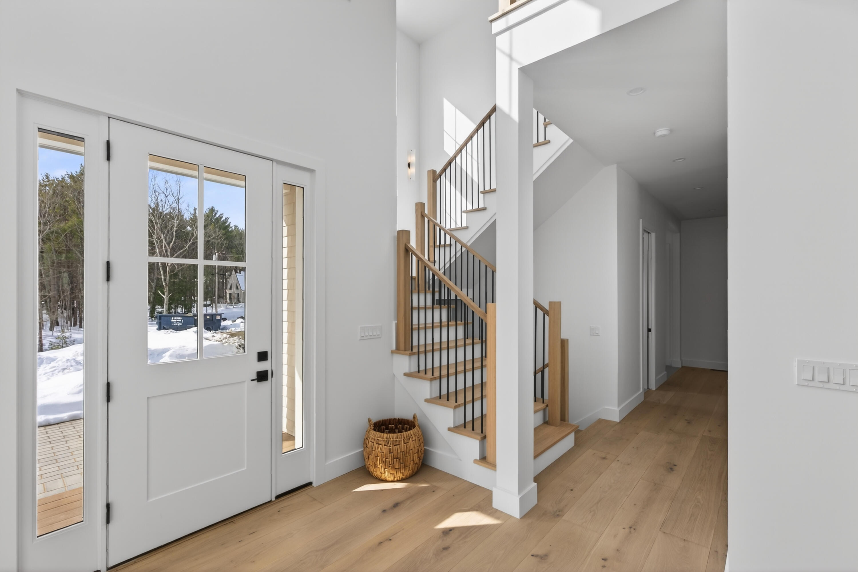 1 Josiah Norton Road York, ME 03902 - Photo 32 of 70 Front Entrance/Stairway