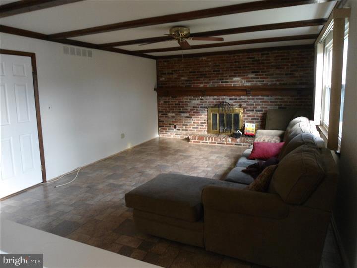 1 Willow Ridge Road Evesham, NJ 08053 - Photo 13 of 24 Family Room