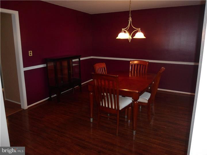 1 Willow Ridge Road Evesham, NJ 08053 - Photo 7 of 24 Dining Room