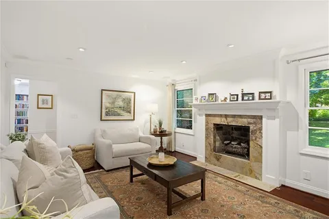 $699,000 | 6651 Castleton Drive Northwest, Atlanta, GA 30328