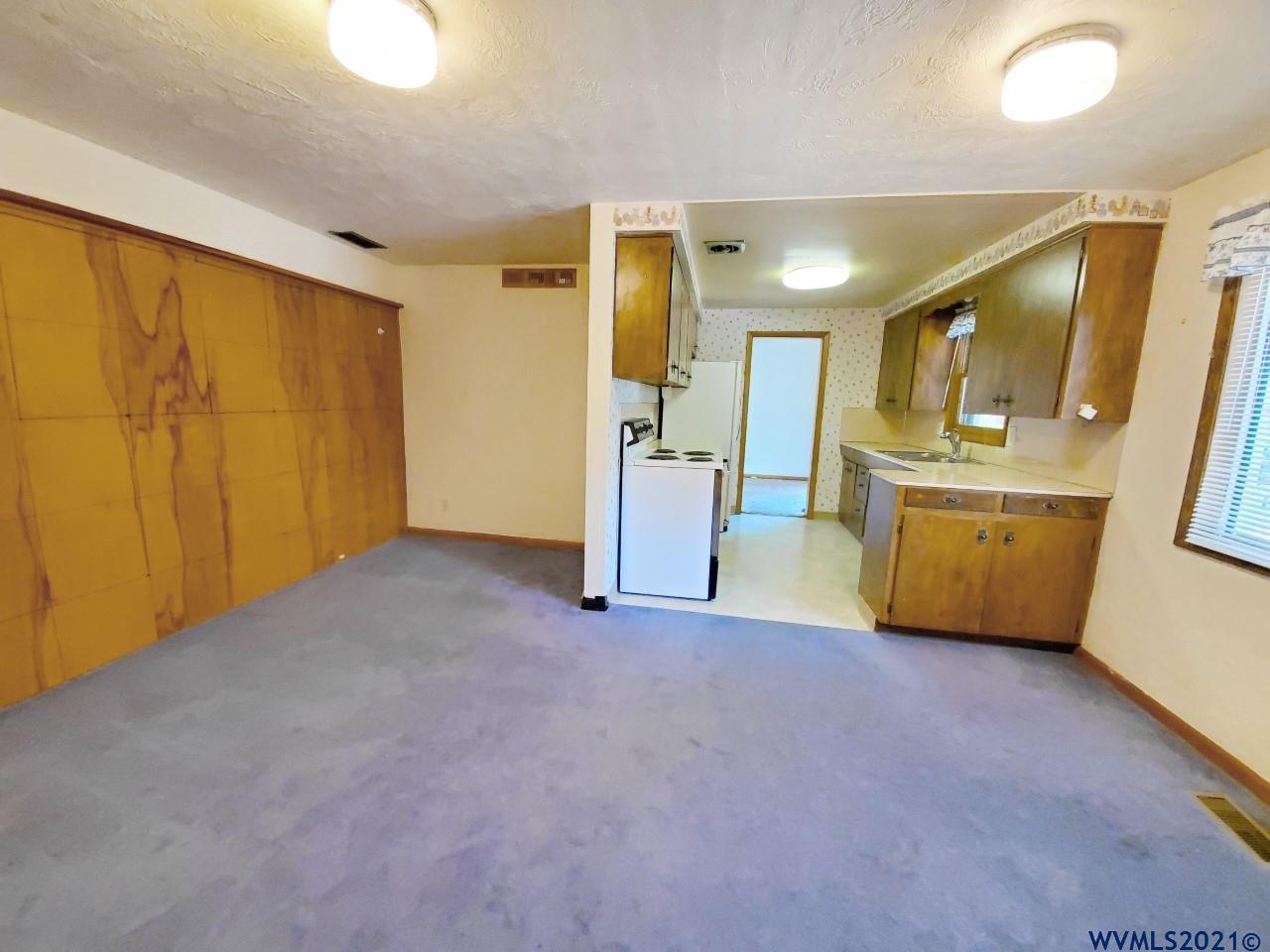 4726 Dakota Road Southeast Salem, OR 97302 - Photo 15 of 30 Gallery Image 15