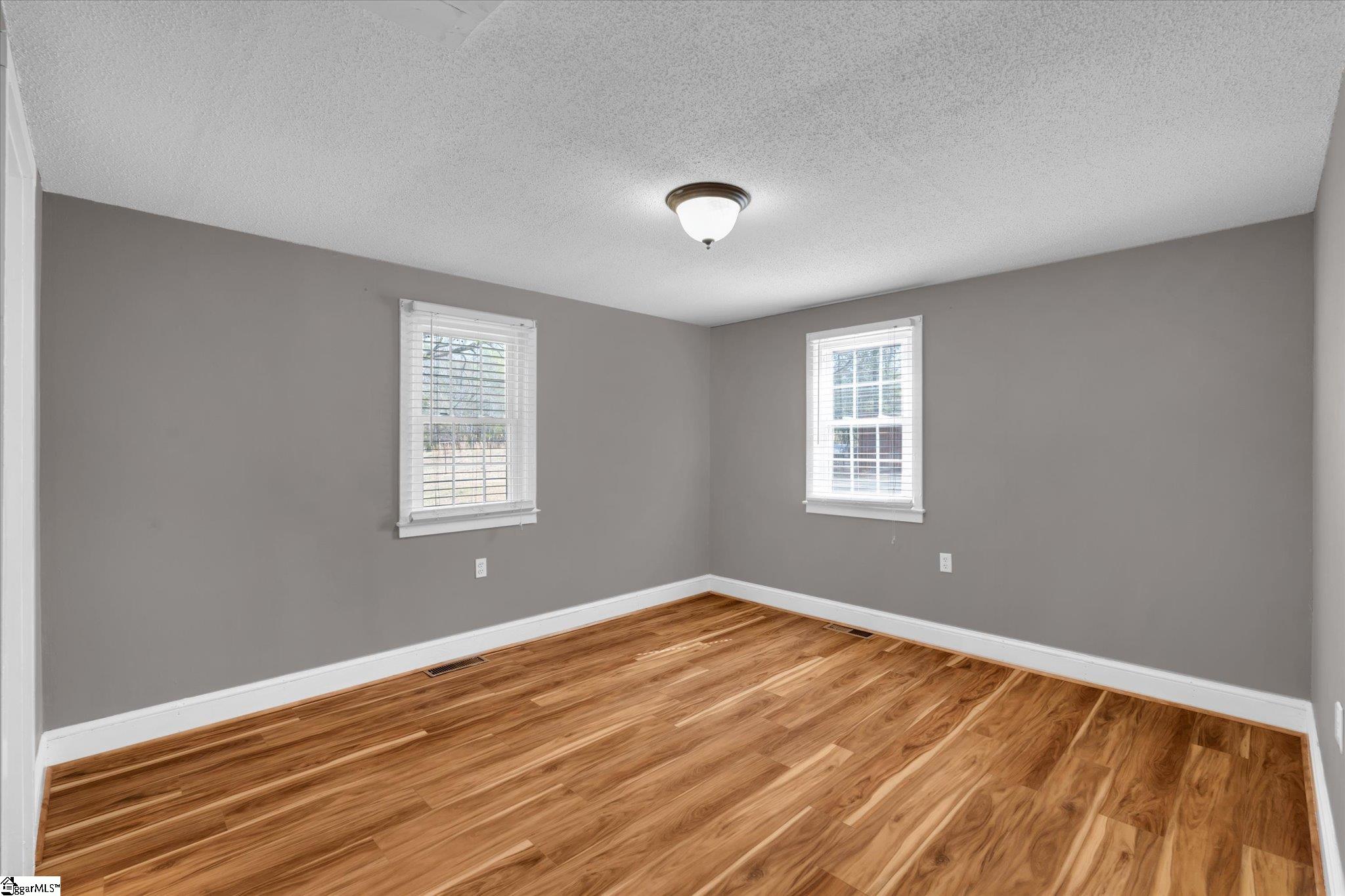 519 Moore Road Piedmont, SC 29673 - Photo 21 of 32