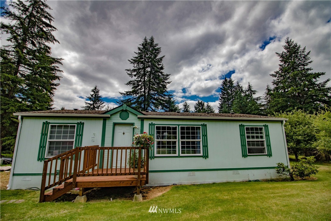 255 Hawkins Road Winlock, WA 98596 - Photo 1 of 20