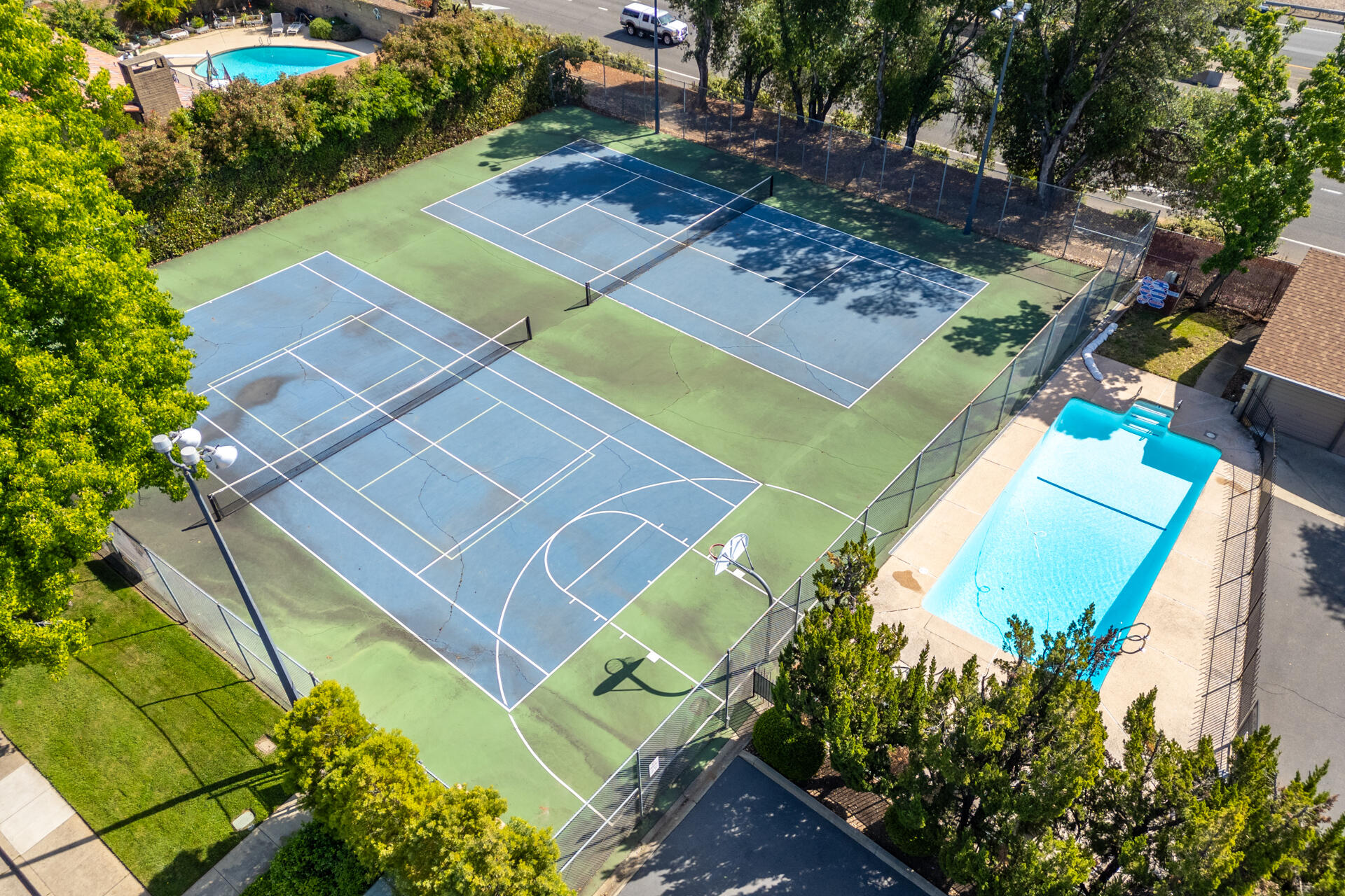 1937 Bechelli Lane Redding, CA 96002 - Photo 6 of 48 Tennis Court