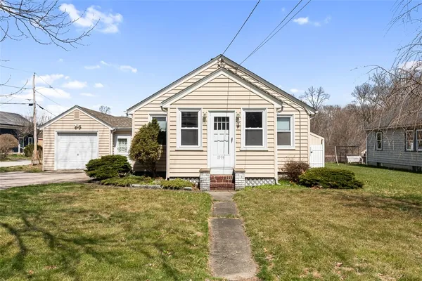 $385,900 | 1359 Kingstown Road, South Kingstown, RI 02879