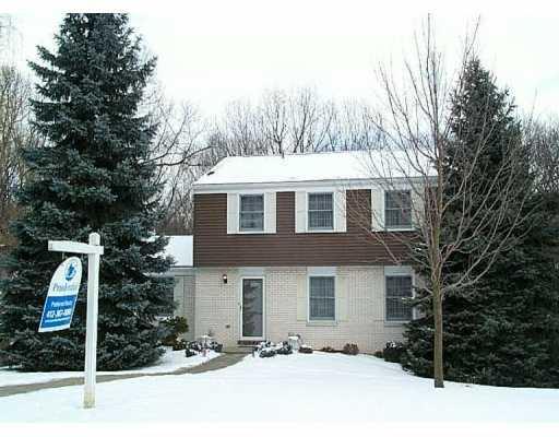 9326 North Florence Road Pittsburgh, PA 15237 - Photo 1 of 8 Exterior Front.