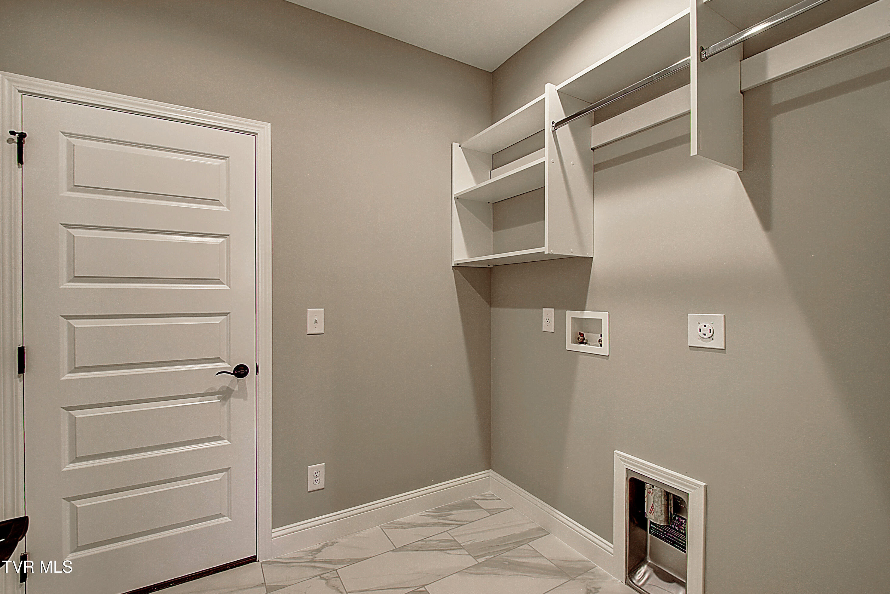 2442 Haystack Circle Piney Flats, TN 37686 - Photo 18 of 29 laundry