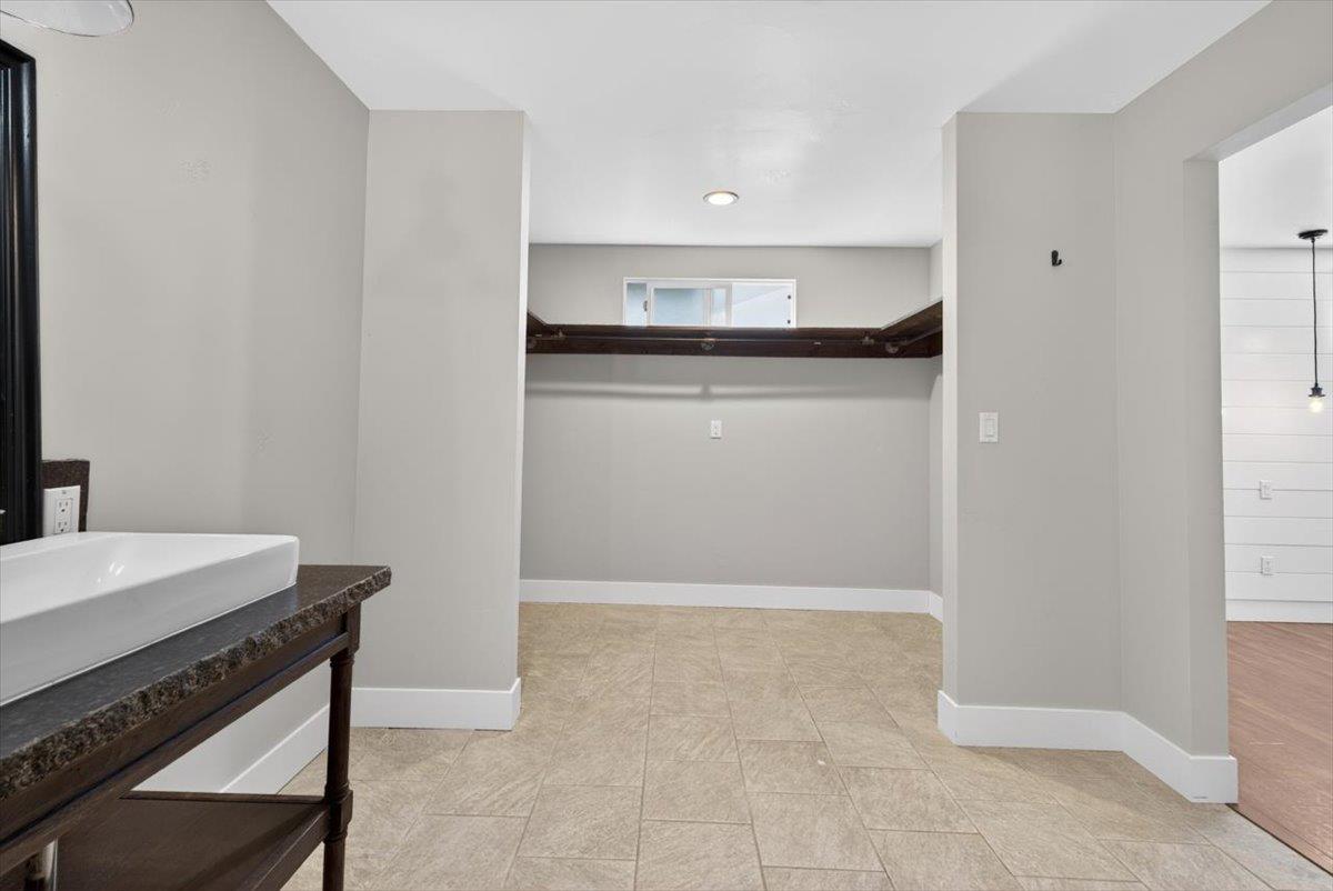2424 Killarney Way Modesto, CA 95355 - Photo 19 of 30