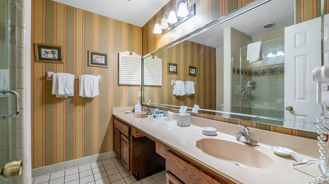 $250,000 | 708 Mission Santa Cruz, Unit 708, Howey-in-the-Hills, FL 34737