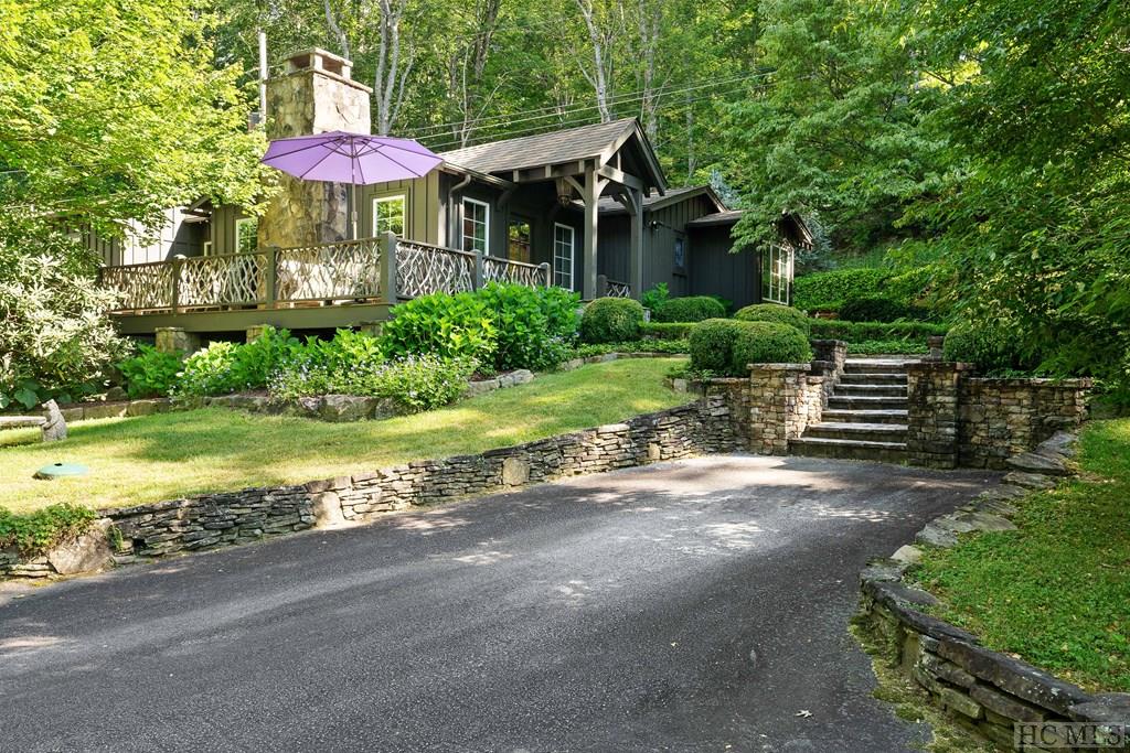 82 Azalea Road Highlands, NC 28741 - Photo 32 of 39 Gallery Image 32