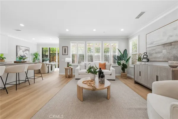 $1,613,000 | 192 Crescent Moon, Irvine, CA 92602