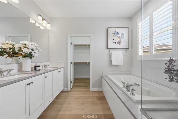 $1,613,000 | 192 Crescent Moon, Irvine, CA 92602