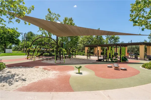$1,613,000 | 192 Crescent Moon, Irvine, CA 92602