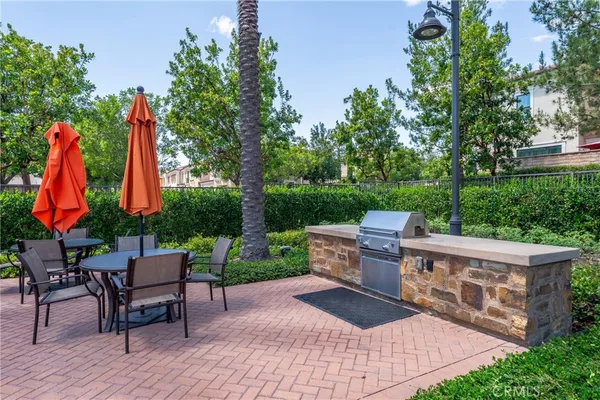 $1,613,000 | 192 Crescent Moon, Irvine, CA 92602