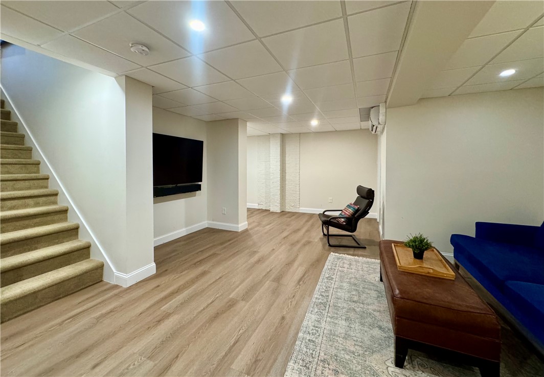 24 Walnut Street Pawtucket, RI 02860 - Photo 27 of 50