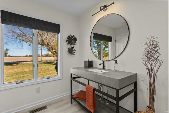 $2,500 | 2083 West 425 North Road, Kokomo, IN 46901