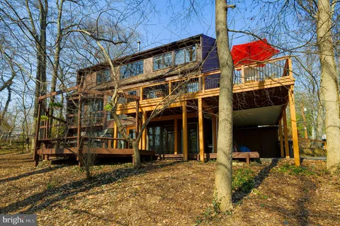 $780,000 | 109 Ridge Road, Greenbelt, MD 20770