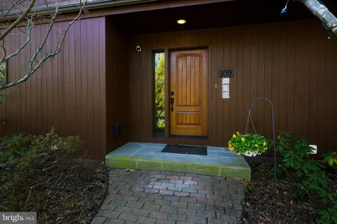 $780,000 | 109 Ridge Road, Greenbelt, MD 20770