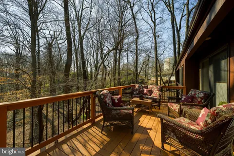 $780,000 | 109 Ridge Road, Greenbelt, MD 20770